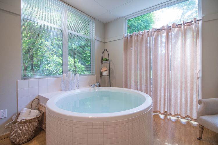 Gallery & Virtual Tour Midwife & Birthing Center in WA The Birthing Inn